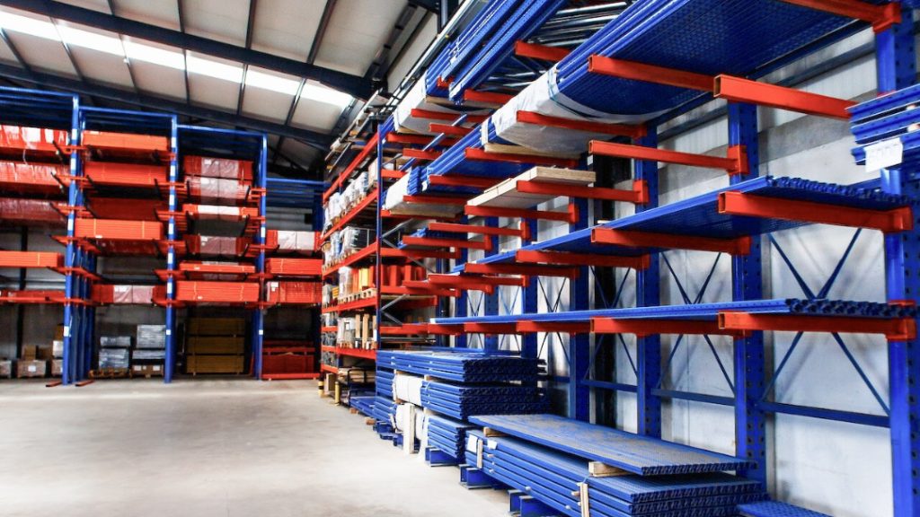 Estantes_Cantilever_PAPS&DAPS