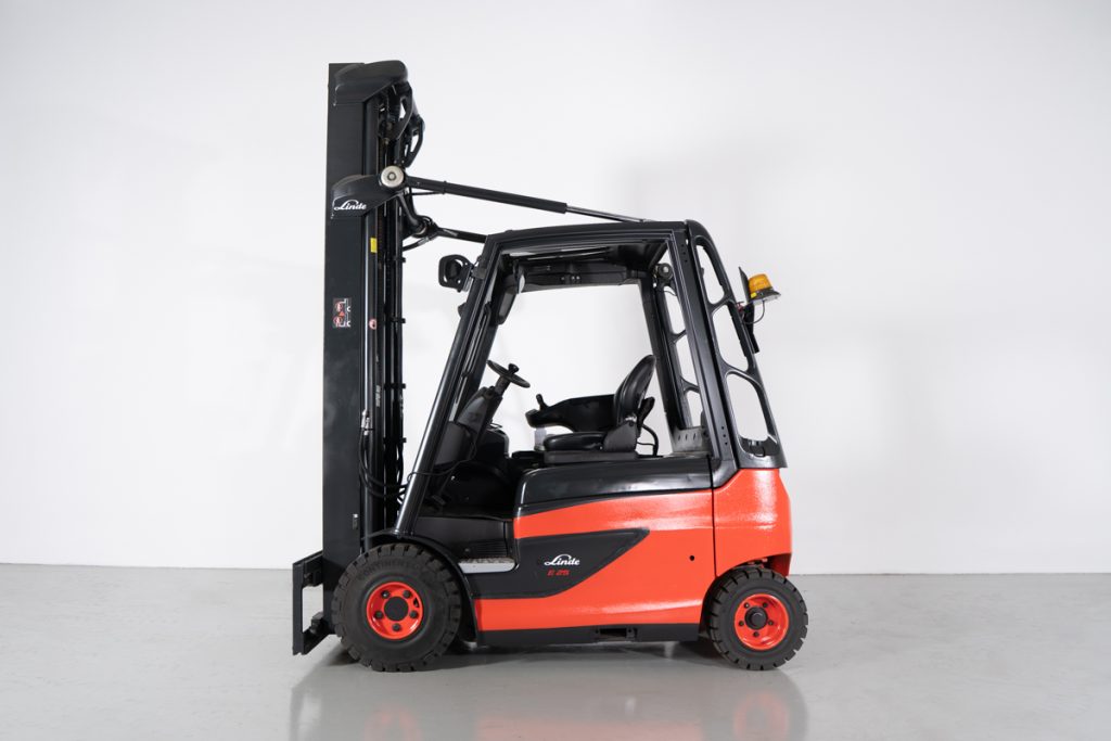 Empilhador_Linde_E25-01_PAPS&DAPS