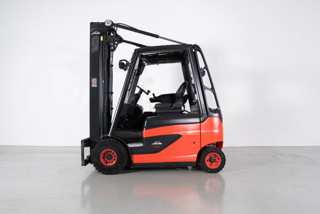 Empilhador_Linde_E25-01_PAPS&DAPS