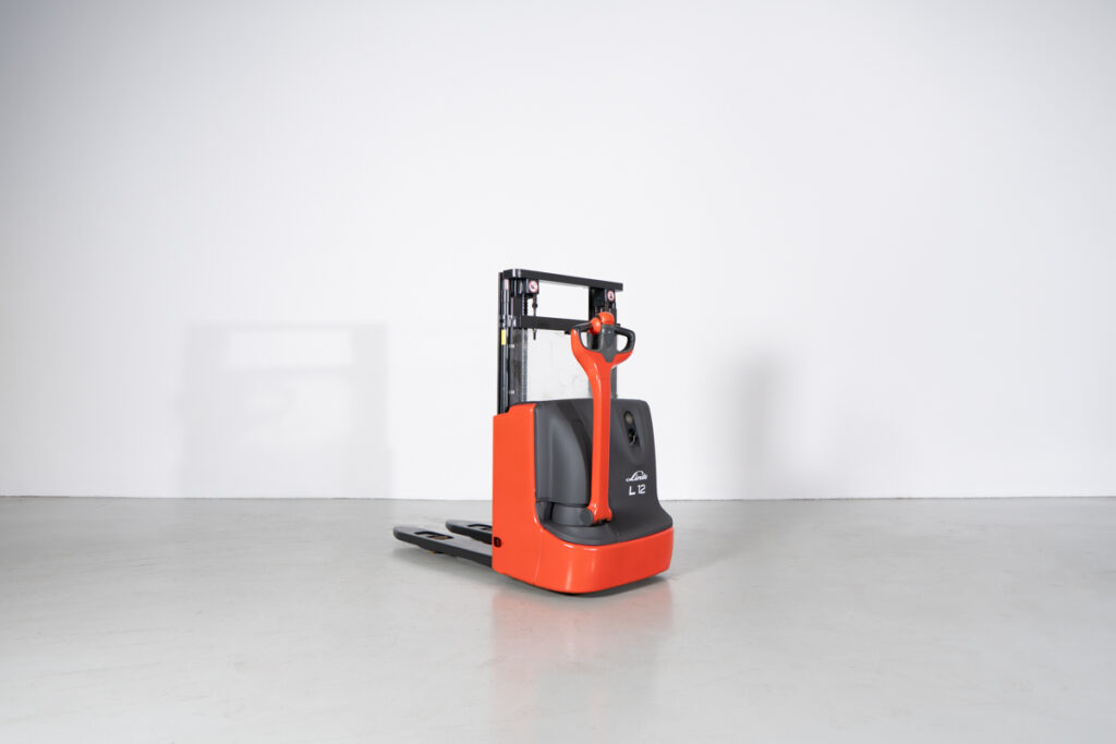 Stacker_Linde_L12_PAPS&DAPS