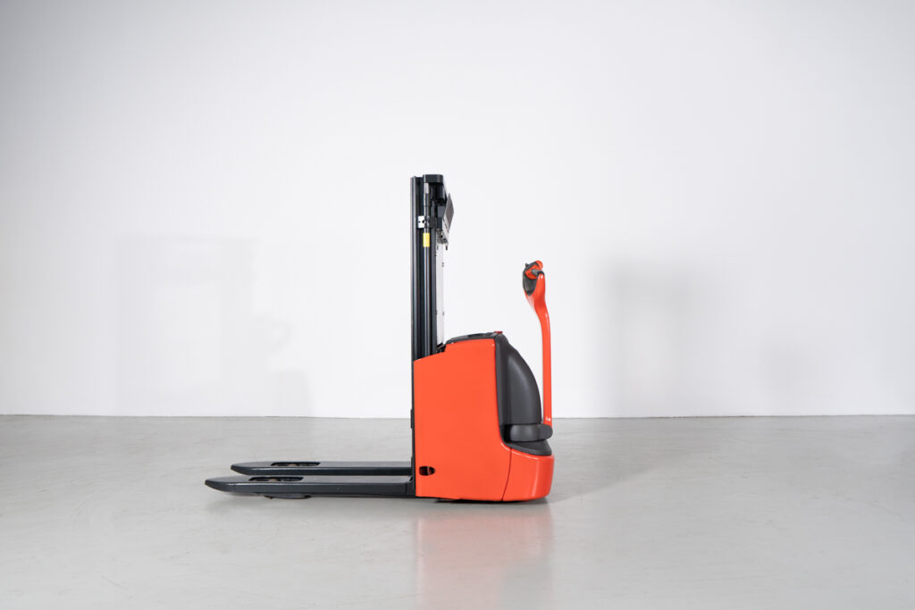 Stacker_Linde_L12 I_PAPS&DAPS