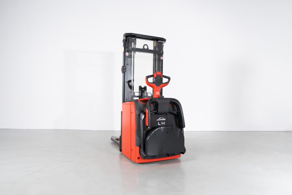 Stacker_Linde_L14_AP_PAPS&DAPS