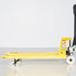 Porta-paletes novo manual 2500 kg