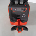 Stacker Elétrico Linde L14 Usado em excelente estado