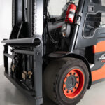 Empilhador Elétrico Usado Linde E50HL-01/600 com capacidade de 5000kg