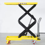 Mesa elevatória em tesoura LT800XX com elevada capacidade de carga, estabilidade e eficiência para ambientes industriais. Ideal para logística, produção e manutenção.