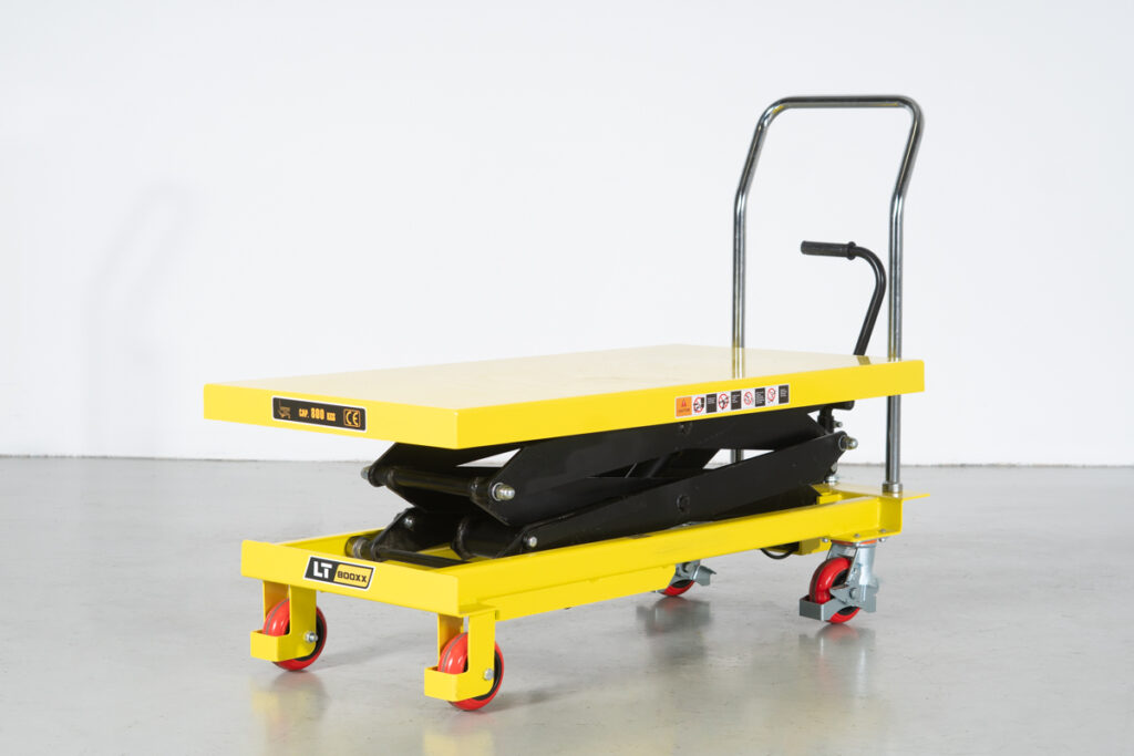 Mesa elevatória em tesoura LT800XX com elevada capacidade de carga, estabilidade e eficiência para ambientes industriais. Ideal para logística, produção e manutenção.