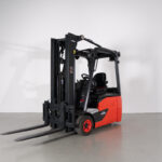 Empilhador Elétrico Usado Linde E18-02 com capacidade de 1800kg