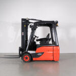 Empilhador Elétrico Usado Linde E18-02 com capacidade de 1800kg
