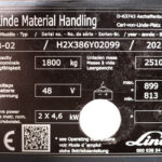 Empilhador Elétrico Usado E18-02 com capacidade de 1800 kg