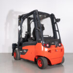 Empilhador Elétrico Usado E35L-01 com capacidade de 3500 kg
