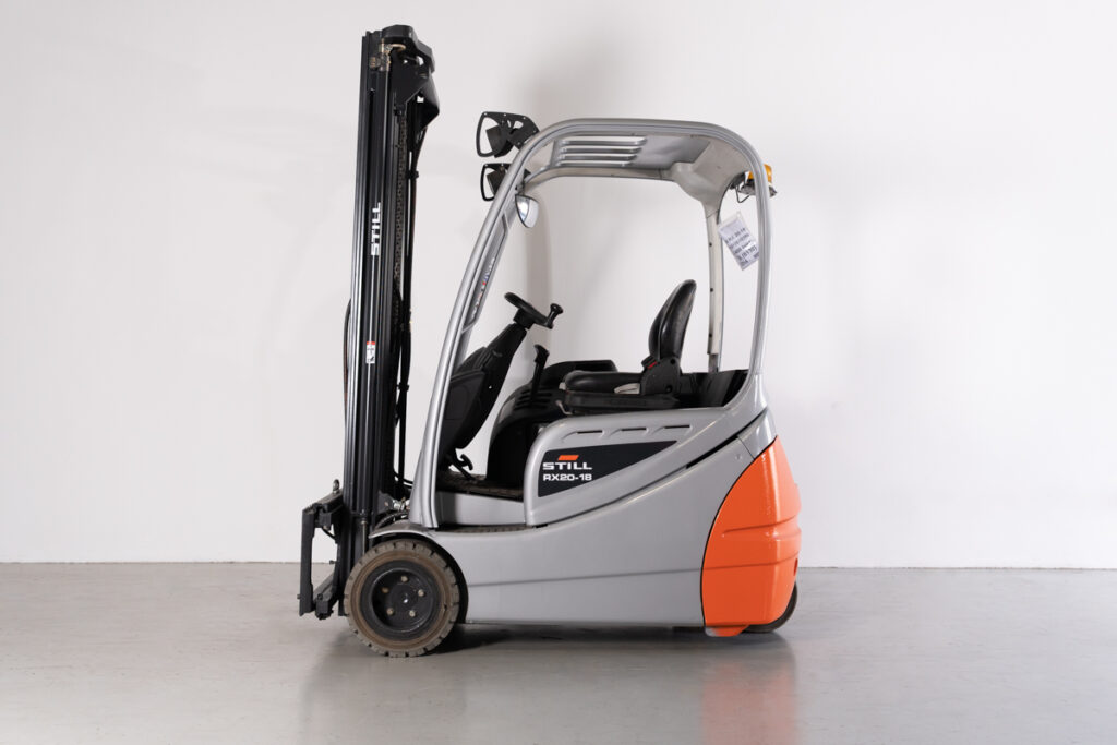 Empilhador Elétrico Usado RX20-18 com capacidade de 1800 kg